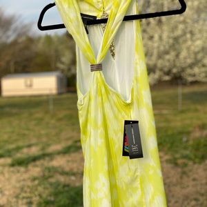 INC New Sleeveless Yellow Top Size Large